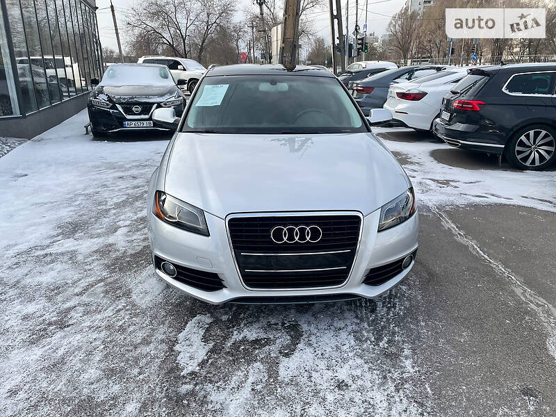 Хэтчбек Audi A3 2010 в Запорожье