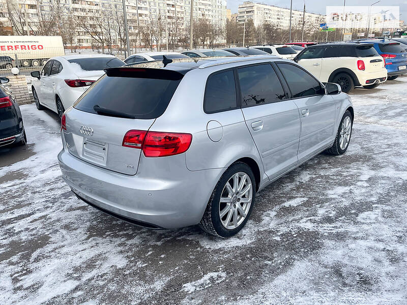 Хэтчбек Audi A3 2010 в Запорожье