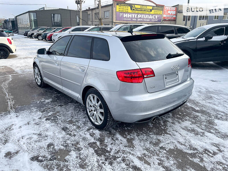 Хэтчбек Audi A3 2010 в Запорожье