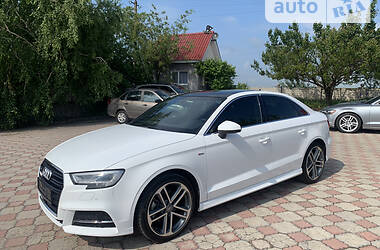 Седан Audi A3 2018 в 