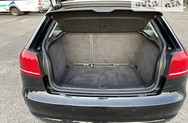 Хэтчбек Audi A3 2010 в 