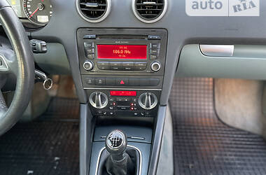 Хэтчбек Audi A3 2010 в 