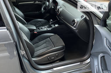 Хэтчбек Audi A3 2016 в 