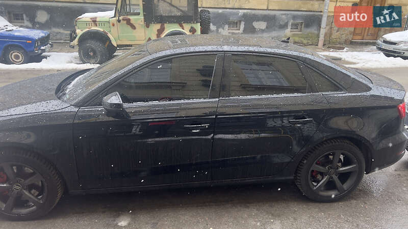 Седан Audi A3 2015 в Львове