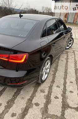 Седан Audi A3 2016 в 