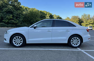 Седан Audi A3 2015 в Одесі