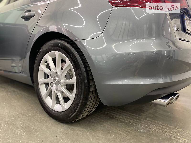 Хэтчбек Audi A3 2016 в Киеве фото 10 Хэтчбек Audi A3 2016 в Киеве