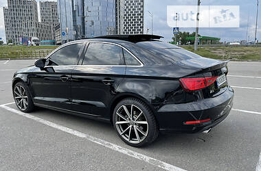 Седан Audi A3 2015 в Киеве