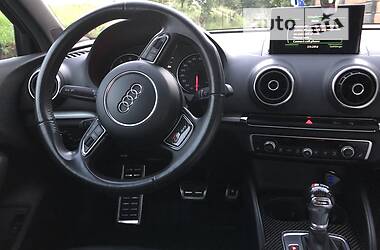 Седан Audi A3 2015 в Ровно