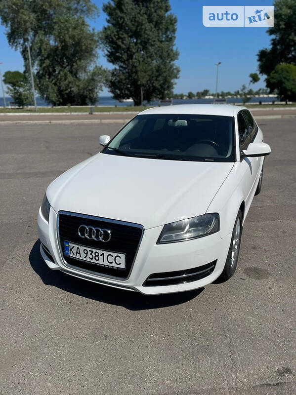 Хетчбек Audi A3 2012 в Києві