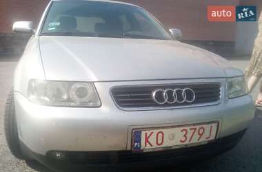 Хэтчбек Audi A3 2002 в Чернигове