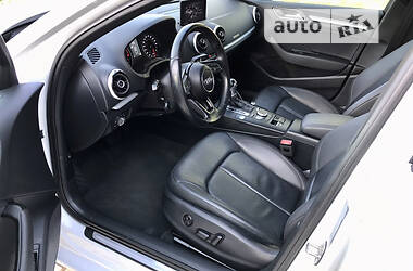 Седан Audi A3 2016 в 