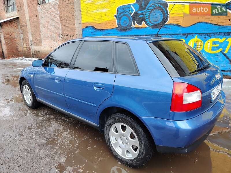 Хэтчбек Audi A3 2001 в Ахтырке