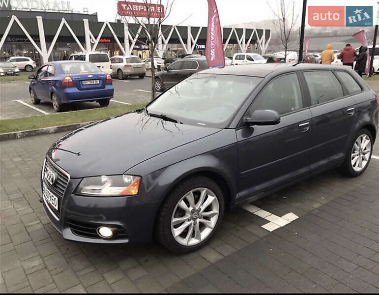 Хэтчбек Audi A3 2012 в Верховине