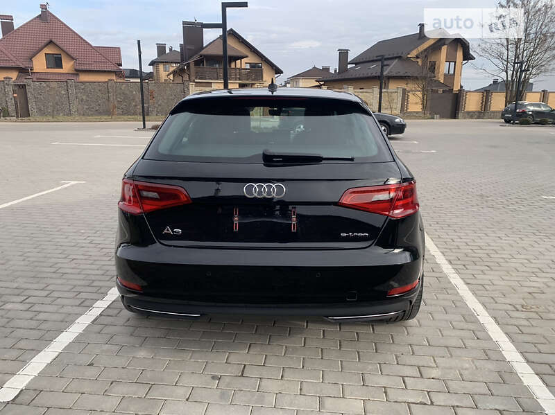 Хэтчбек Audi A3 2016 в Виннице