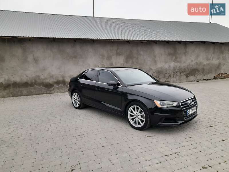 Седан Audi A3 2014 в Чернівцях