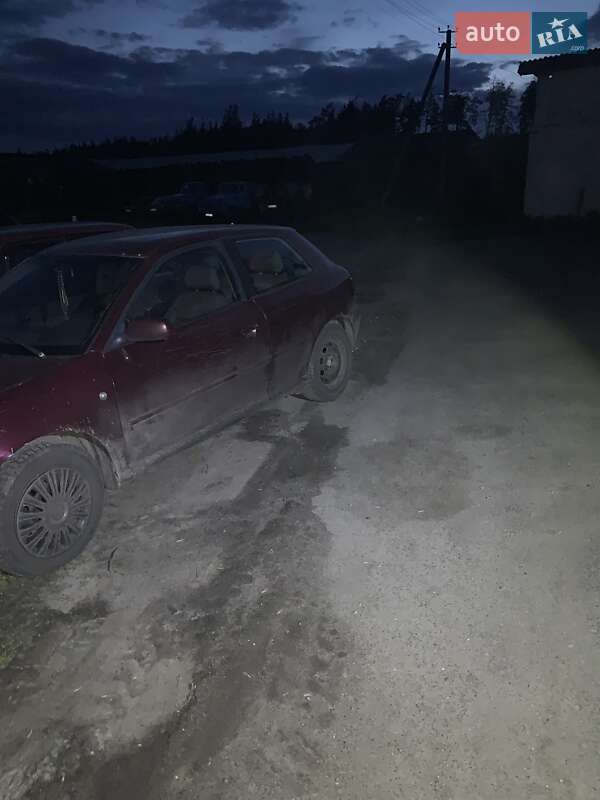 Хэтчбек Audi A3 1997 в Черкассах