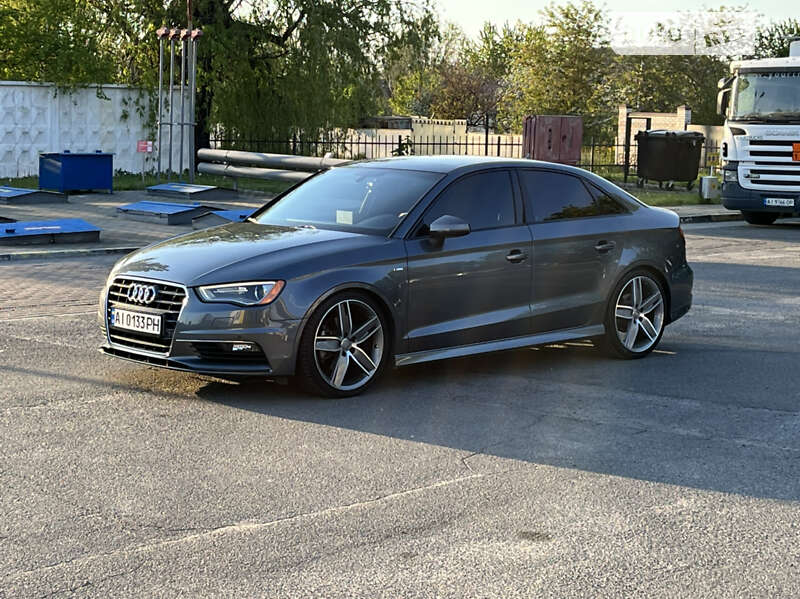 Седан Audi A3 2015 в Киеве