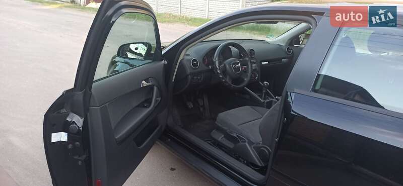 Хетчбек Audi A3 2006 в Кропивницькому