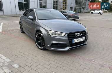 Седан Audi A3 2016 в 