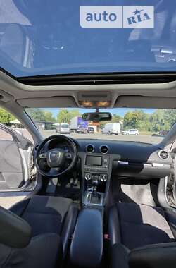 Хетчбек Audi A3 2012 в 