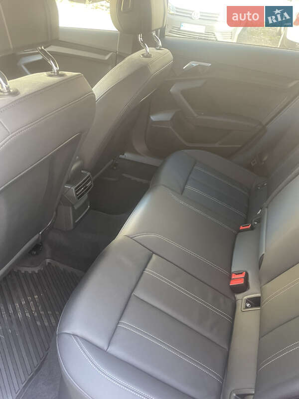 Седан Audi A3 2021 в Киеве