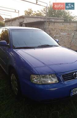Хэтчбек Audi A3 1997 в 
