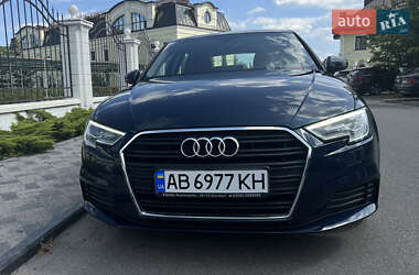 Хэтчбек Audi A3 2019 в Виннице