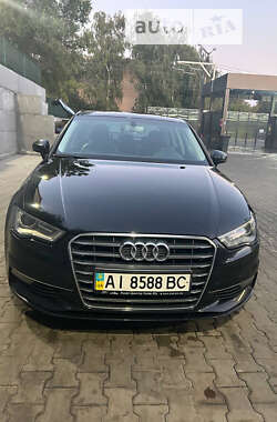 Седан Audi A3 2015 в 