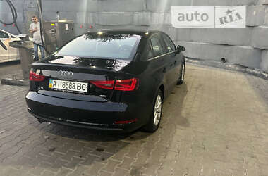 Седан Audi A3 2015 в 