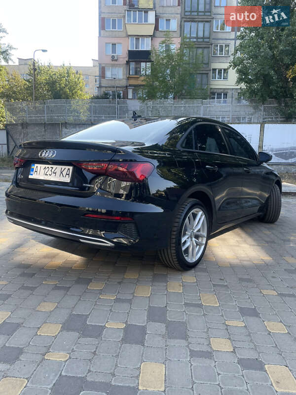 Седан Audi A3 2021 в Киеве