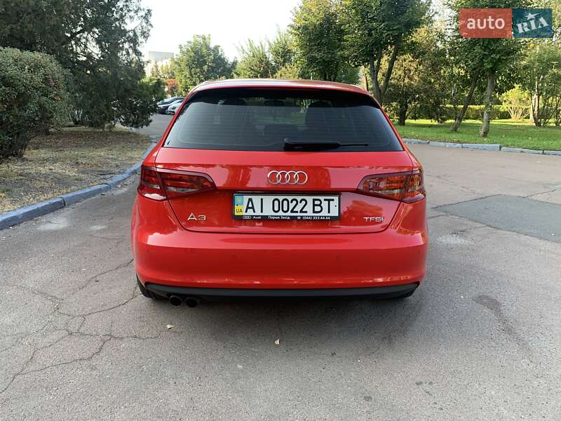 Хэтчбек Audi A3 2013 в Киеве