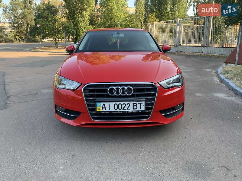 Хэтчбек Audi A3 2013 в Киеве