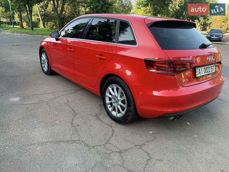 Хэтчбек Audi A3 2013 в Киеве