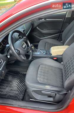 Хэтчбек Audi A3 2013 в Киеве