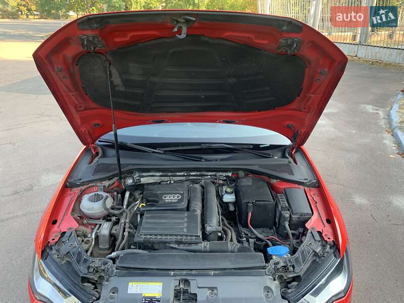 Хэтчбек Audi A3 2013 в Киеве