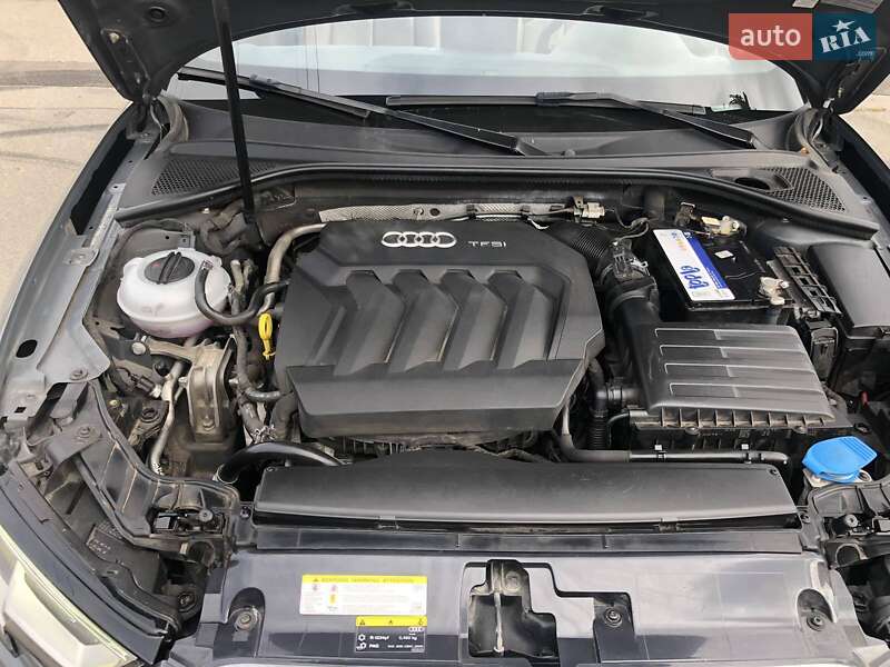 Кабриолет Audi A3 2017 в Киеве