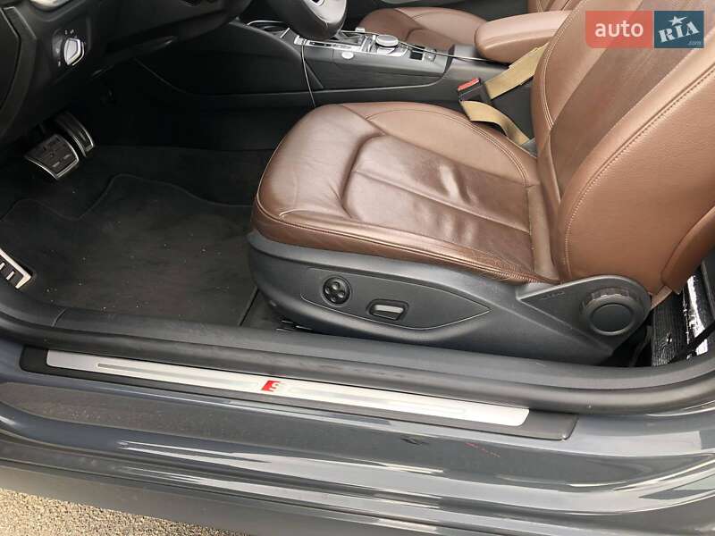 Кабриолет Audi A3 2017 в Киеве
