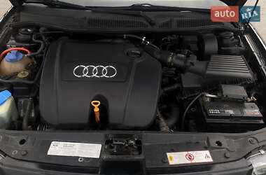 Хэтчбек Audi A3 1999 в Вараше