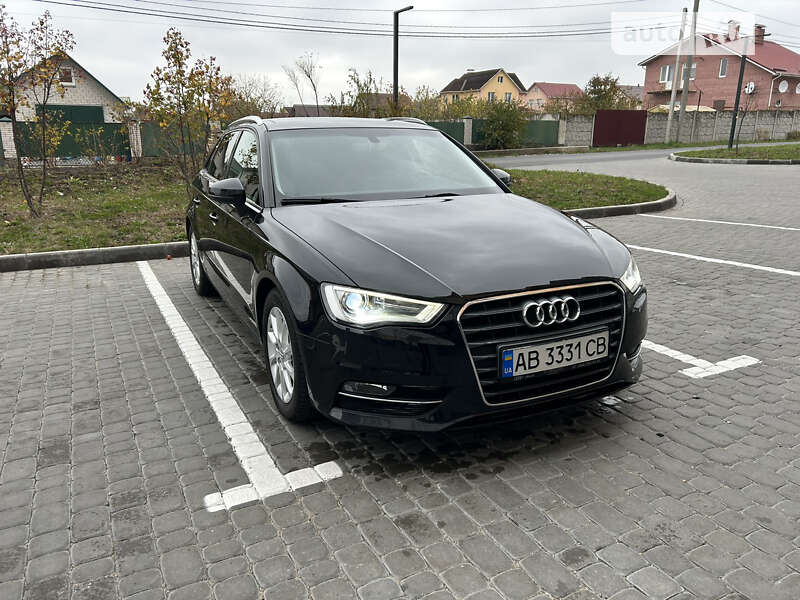Хетчбек Audi A3 2016 в Вінниці