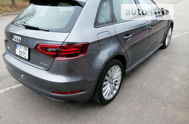 Хэтчбек Audi A3 2015 в Умани
