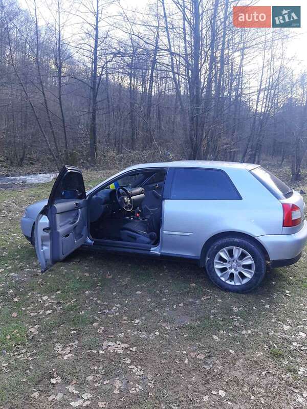 Хэтчбек Audi A3 1998 в Мукачево