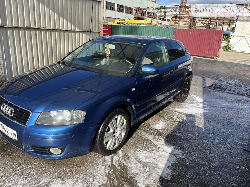 Хэтчбек Audi A3 2003 в Запорожье