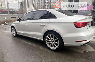 Седан Audi A3 2014 в Харькове