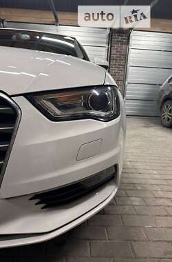 Седан Audi A3 2013 в Дніпрі