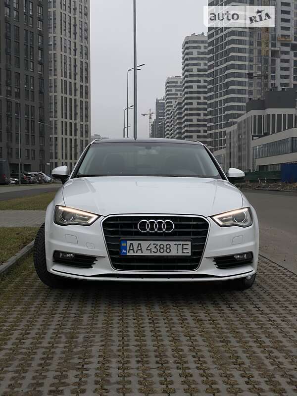 2015 Audi A3, VIN WAUZZZ8V2G1063006:plate — zdjęcie 1 (autoria)