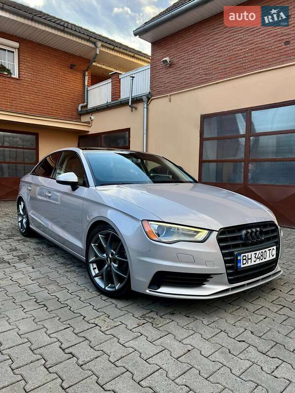 Седан Audi A3 2014 в Одессе