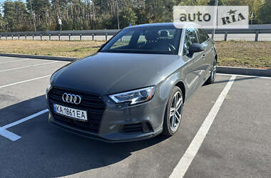 Седан Audi A3 2020 в Киеве