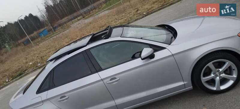 Седан Audi A3 2015 в Львове