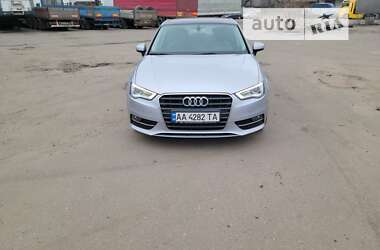 Хетчбек Audi A3 2015 в Києві